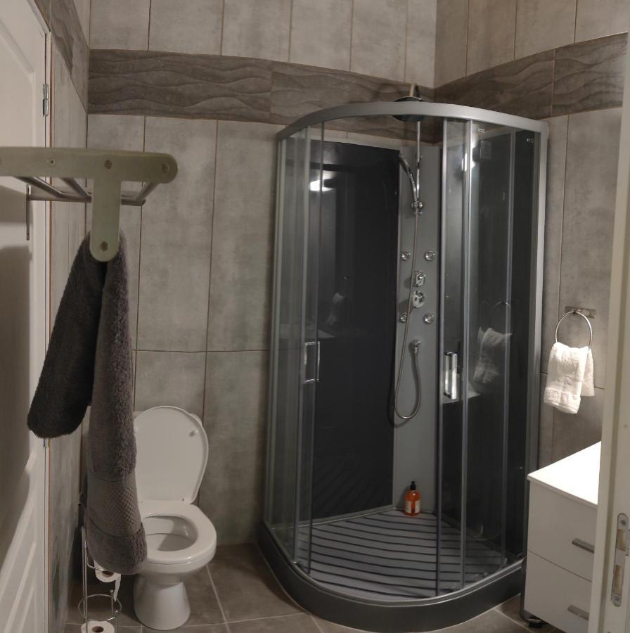 Le Bord Chene Apartment Salazie Exterior photo